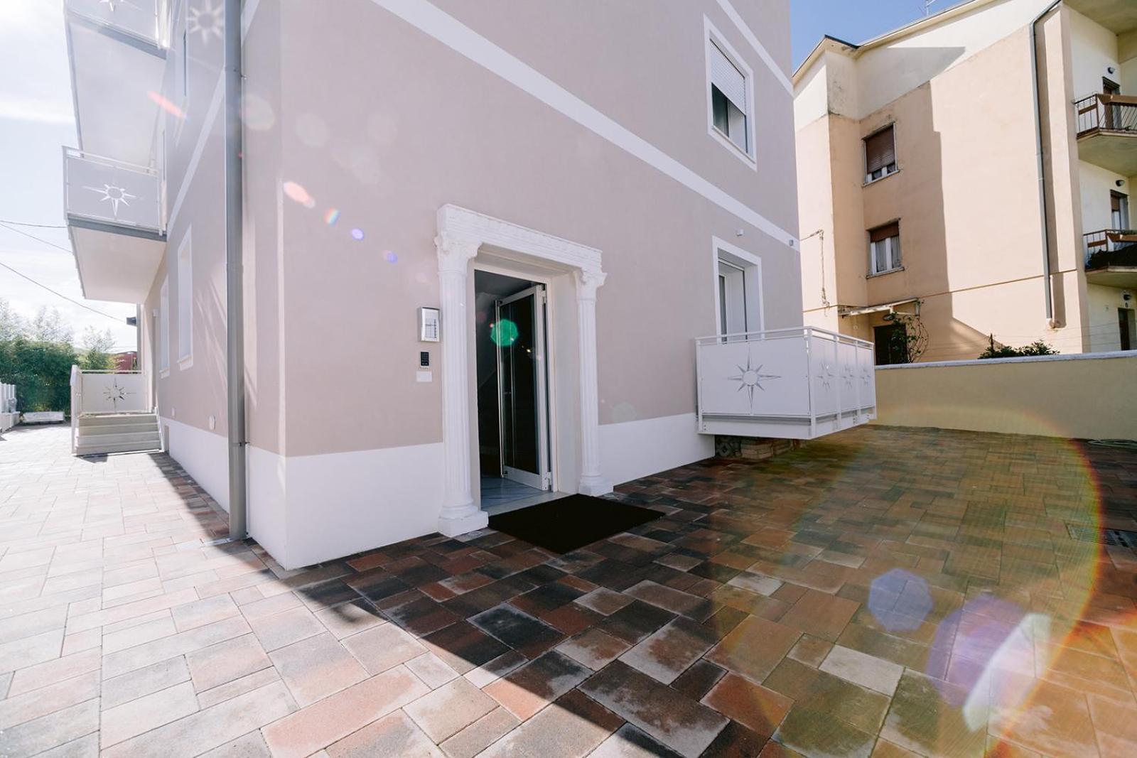 Residenza La Boheme Apartment *
